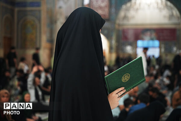 حال و هوای زائران حرم حضرت معصومه(س) در شام شهادت غریب الغربا(ع)