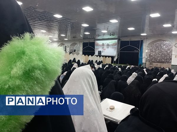 نماز جماعت همزمان با شب لیلة الرغائب در شهرستان کاشمر 