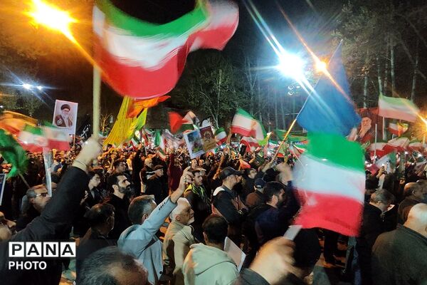 در شب پیروزی انقلاب اسلامی، شهریار در جوش‌ و خروش