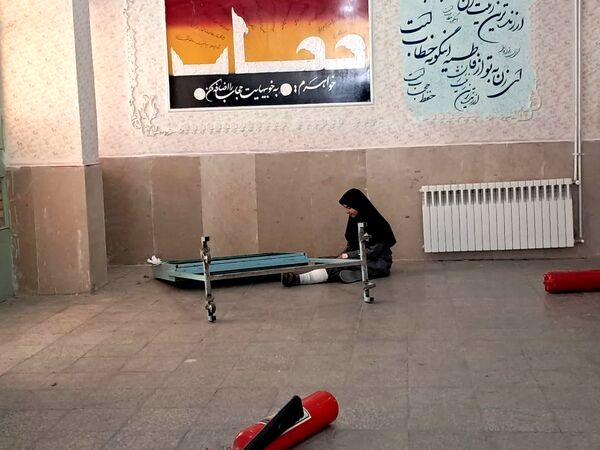 دبیرستان بنت الهدی میزبان بیست و هفتمین مانور زلزله تفت بود