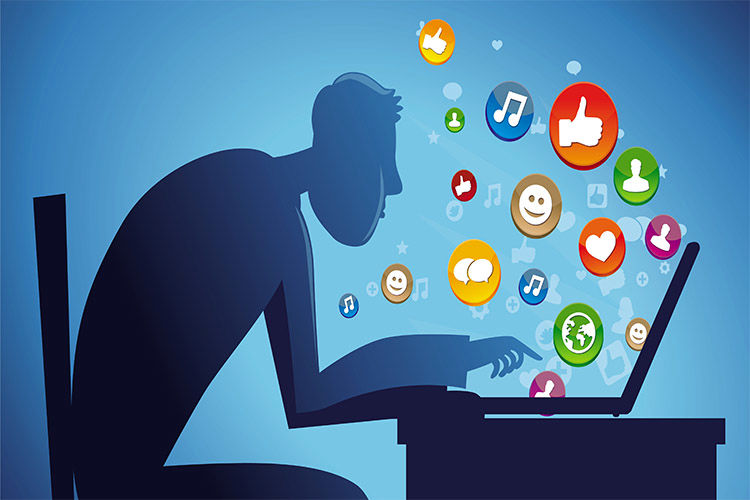 در دنیای مجازی می‌درخشیم و در دنیای واقعی خاموش می‌شویم