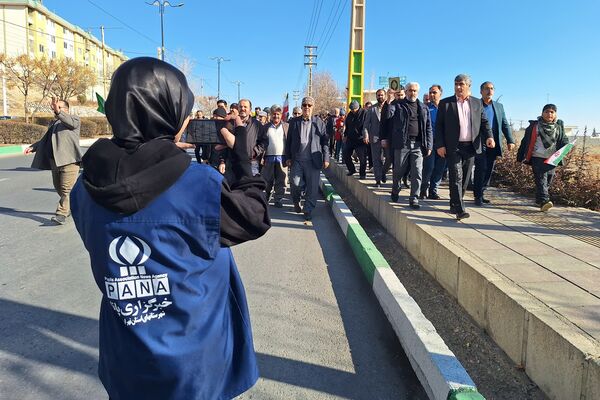 راهپیمایی و همبستگی مردم شهرستان پردیس در محکومیت اقدامات تروریستی