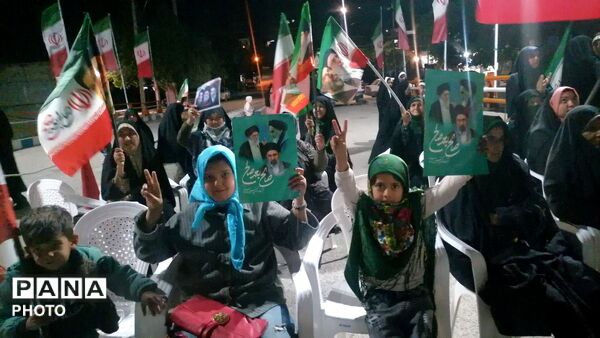مباهله پیامبر اکرم در اجتماعات شبانه و خیابانی شهربار