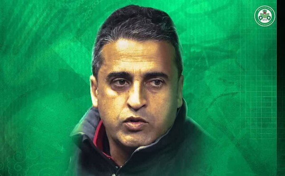 سرمربی ذوب‌‌آهن برکنار شد