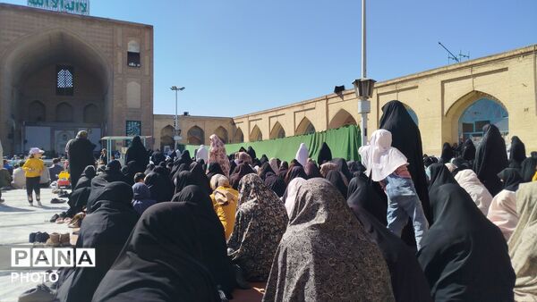 دومین نماز عبادی سیاسی جمعه ماه رمضان در نیشابور