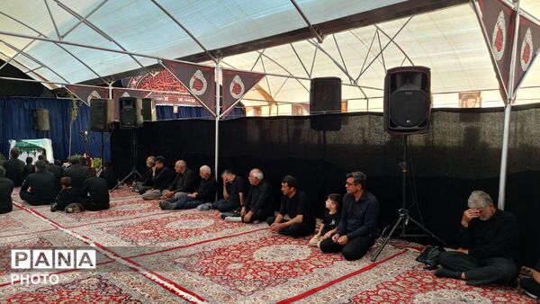 بازدید امام جمعه کاشمر از موکب صندوق امام حسین در محور کاشمر-خلیل آباد