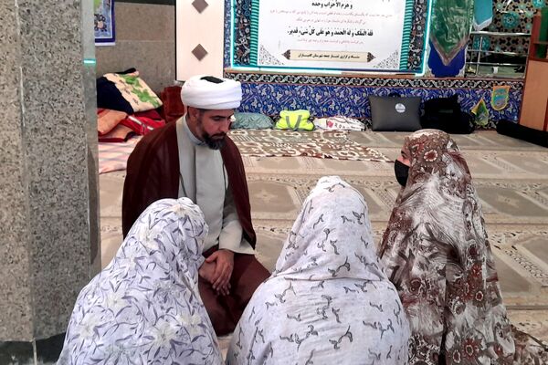 تجلی معنویت و همدلی در دل عبادت