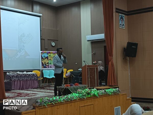 جشنی پر از طنین شادی دانش آموزان در سالن شهید شوشتری