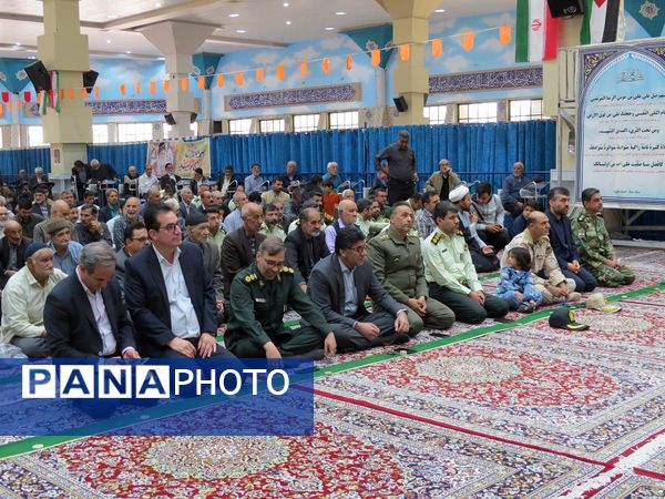 برپایی میز خدمت اداره‌کل آموزش پرورش استان در مصلی بجنورد 