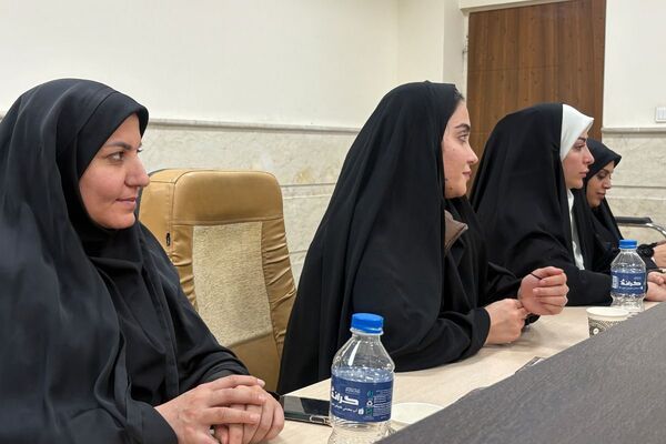 دیدار صمیمانه همکاران پرورشی اداره آموزش‌وپرورش شهرستان اسلامشهر با فرمانده بسیج فرهنگیان تهران
