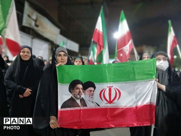 نه تنها صدایمان خاموش نمی شود بلکه بلند‌تر هم می شود 