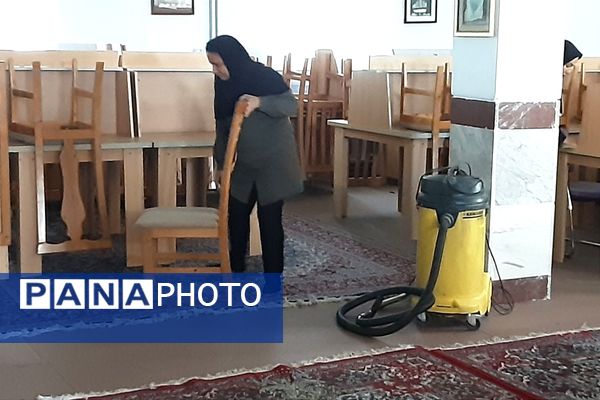 دبیرستان فرزانگان قائمشهر به استقبال مهر رفت