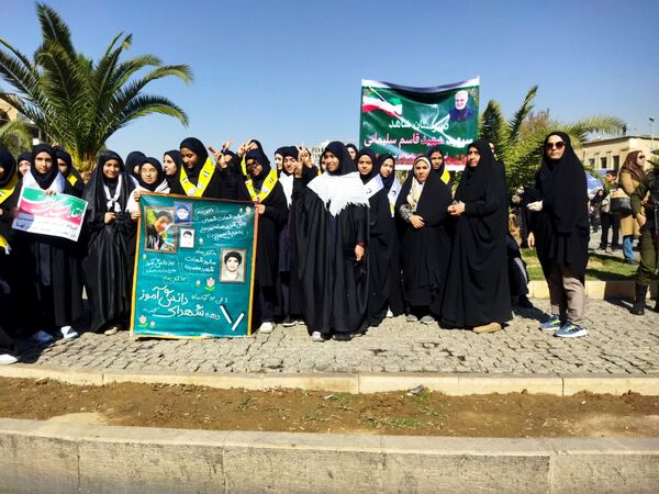 روز دانش‌آموز، روز خروشِ آگاهی و شادابی