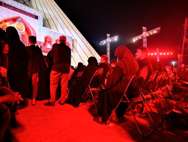 برگزاری برنامه «محرم شهر» در میدان آزادی تهران