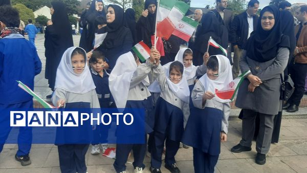 ما وارثان 13 آبانیم