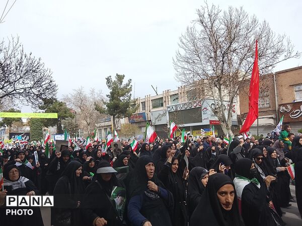  راهپیمایی روز قدس باحضور پرشور مردم نیشابور