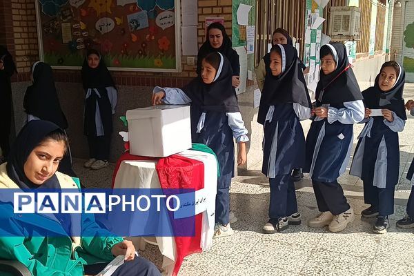 تمرین مسئولیت‌پذیری اجتماعی در مدارس شهرستان شهریار