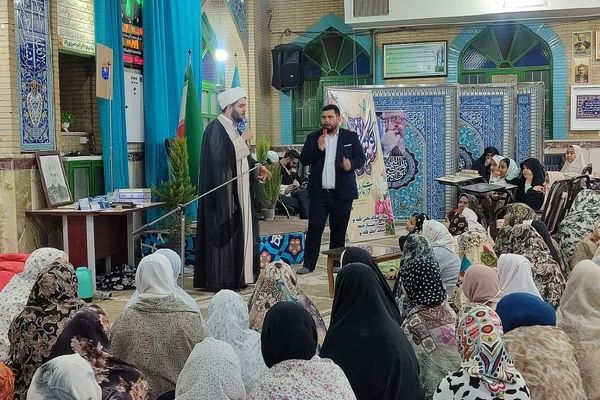 اعتکاف دانش‌آموزی مسجد اعظم قلعه‌نو