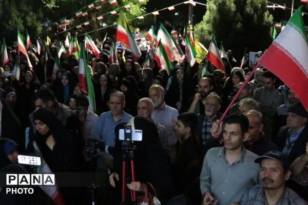 حضوری متفاوت در شبی به یادماندنی در سنگر خیابان