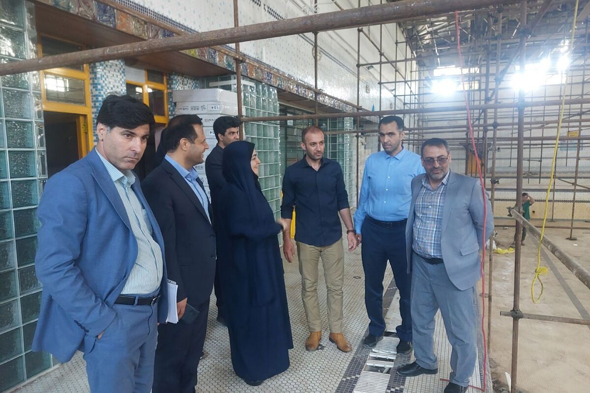 نظارت بر پیشرفت بازسازی مجموعه ورزشی محمد حسین ثمری در ملارد