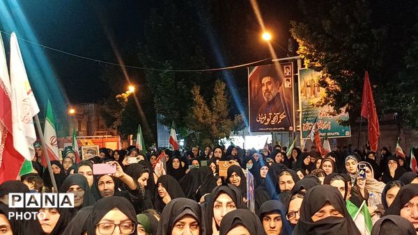 تجلی همدلی مردم کوهدشت در حمایت از رهبر انقلاب