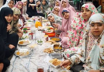 اعتکاف فرصتی برای خودسازی دانش‌آموزان نوجوان ناحیه دو مشهد 