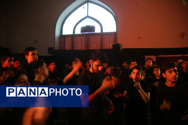 محفل عزاداری نوجوانان فاطمی در دهه اول محرم الحرام