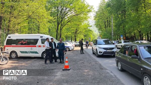 بازدید فرمانده انتظامی گلستان از خدمت‌رسانی کارکنان انتظامی در کردکوی 