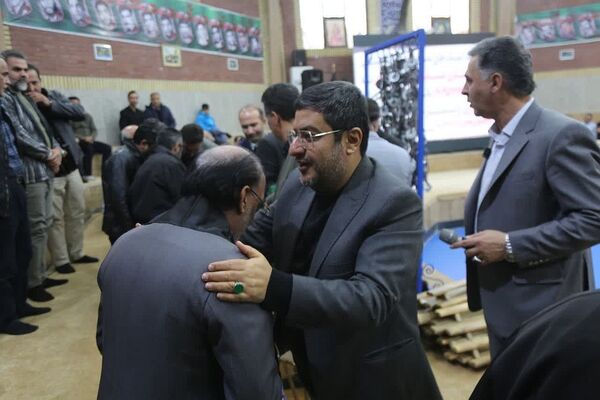 مراسم گلریزان و جمع آوری کمک‌های مردمی در زورخانه پهلوانی سیدالکریم (ع)