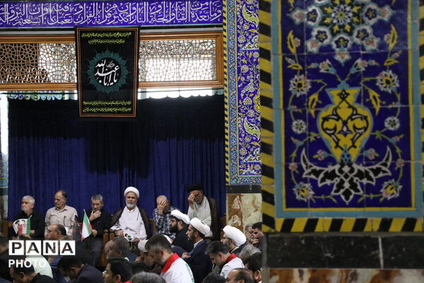 بزرگداشت رهبر شهید ایران در مسجد حظیره استان یزد