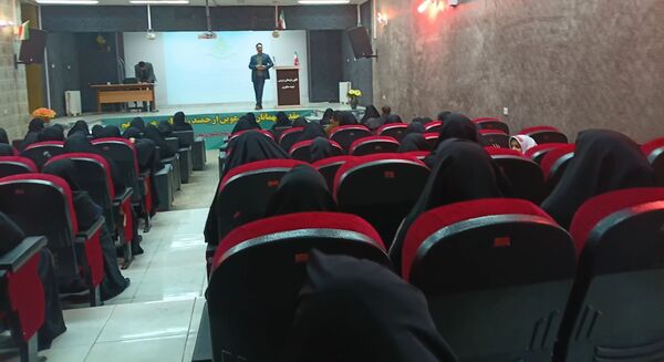 کارگاه آموزشی برای پیشتازان شهرستان سلسله با حضور مربیان پرشور