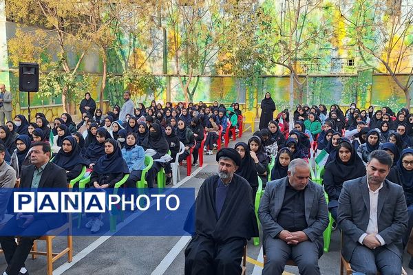 عطر ایثار در مدرسه فاطمیه ورامین پیچید