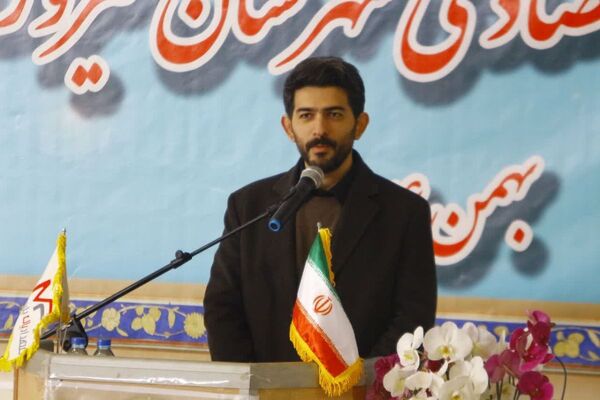 افتتاح پروژه‌های اقتصادی فیروزکوه توسط فرماندار