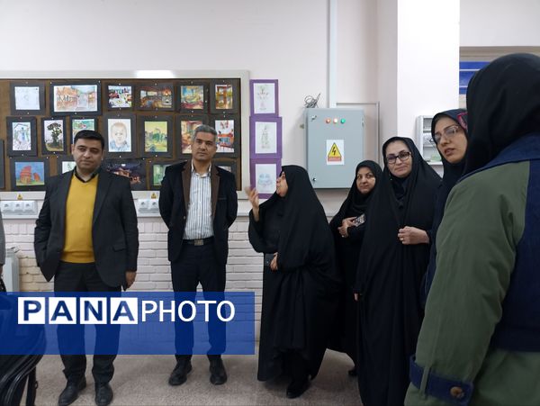 بازدید کارشناسان فحک از هنرستان فلسطین