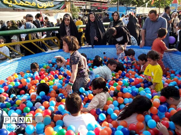 قاب‌های دیدنی از بزرگ‌ترین جشن خیابانی جهان