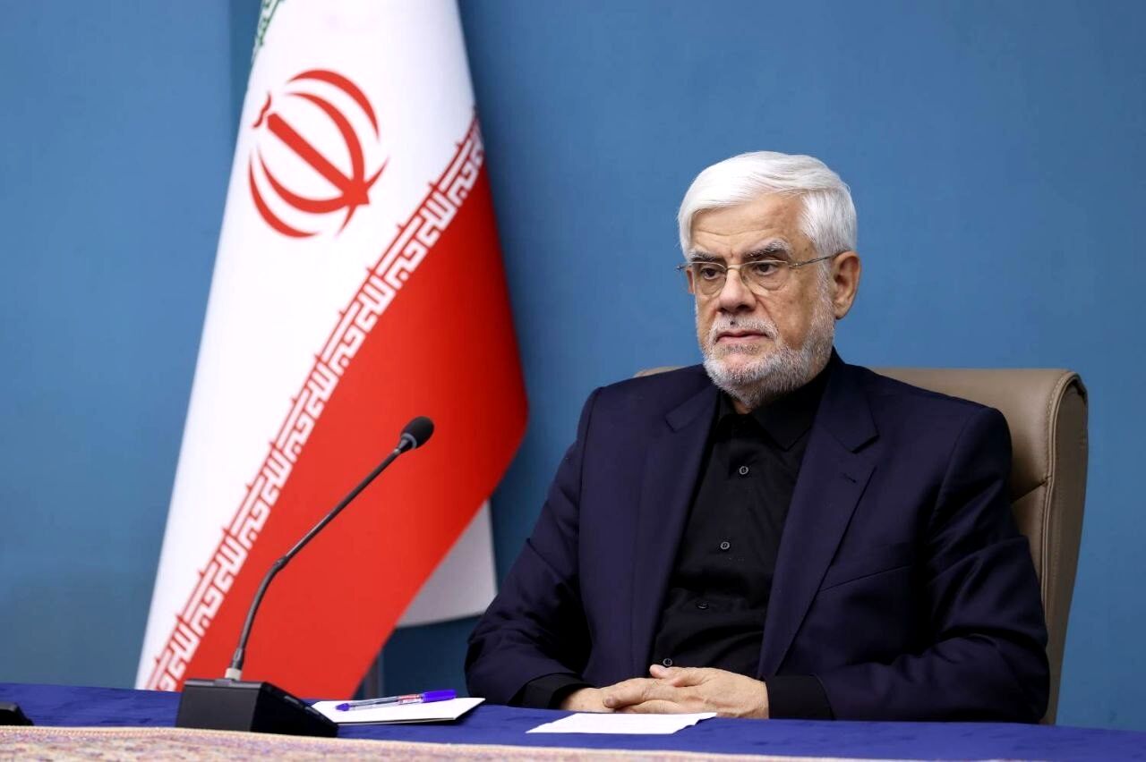 عارف: ایران دوباره قوی‌تر از هر دورانی در تاریخ ساخته خواهد شد