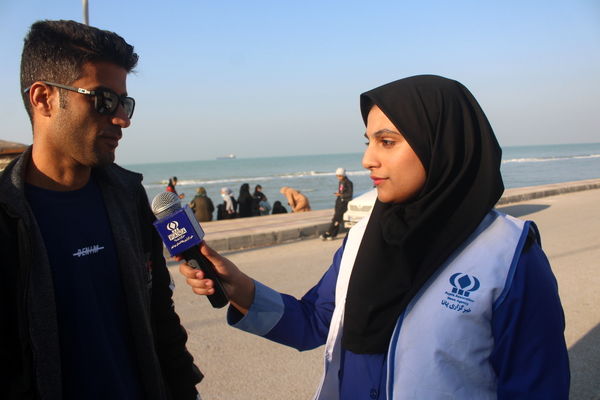 پیاده‌روی خانوادگی در روستای هلیله شهرستان بوشهر 