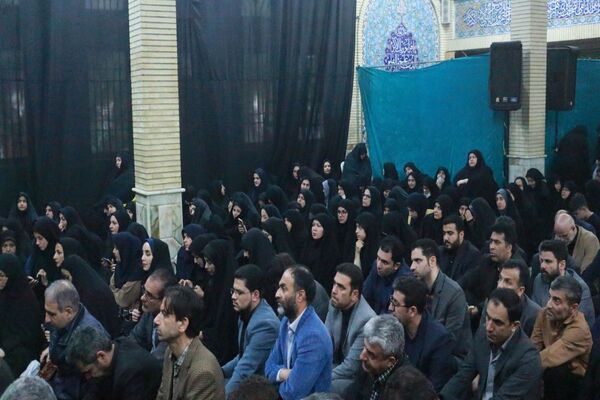 نمایش قدرشناسی فرهنگیان گیلان در مراسم سوگواری شهدای خدمت در مسجد قدس رشت