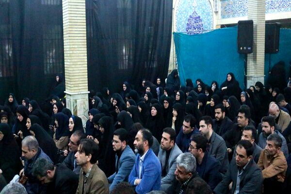 نمایش قدرشناسی فرهنگیان گیلان در مراسم سوگواری شهدای خدمت در مسجد قدس رشت