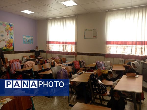 اجرای مانور زلزله در دبستان فرهنگ فرازمند
