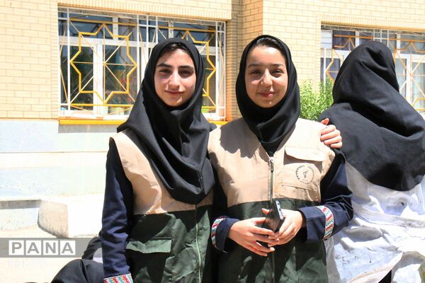 افتتاح طرح شهید عجمیان برای زیباسازی و شاداب‌سازی هنرستان تراز شهید سادلجی کبودراهنگ