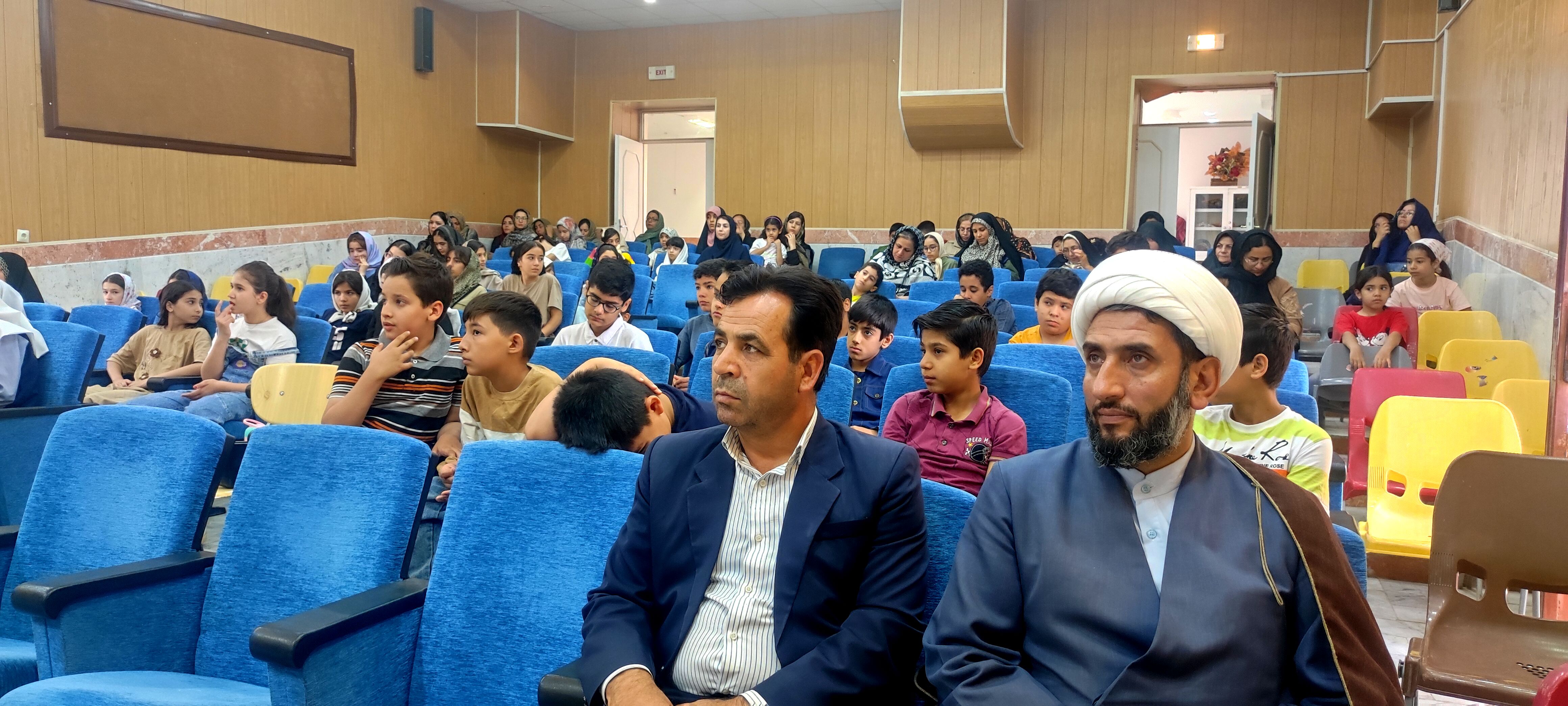 افتتاحیه کلاس‌های اوقات فراغت در کانون سمیه شیروان