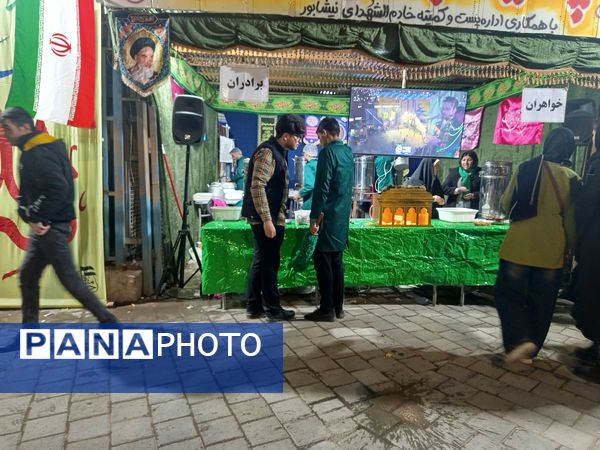 برپایی چایخانه جوانان مهدوی در نیشابور 