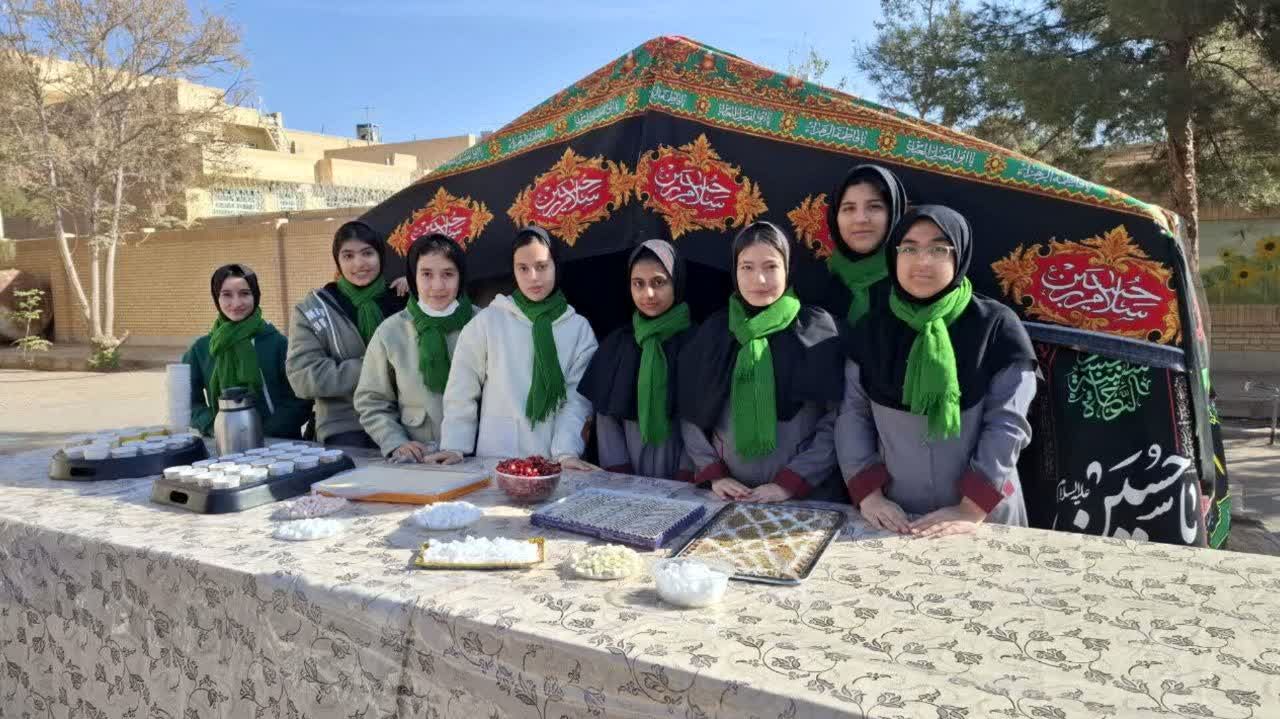 برگزاری موکب ایّام فاطمه(س) در دبیرستان حضرت ابوالفضل(ع)