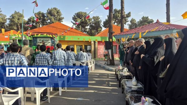 چهل و هفتمین بهار آزادی زنگ انقلاب به صدا درآمد