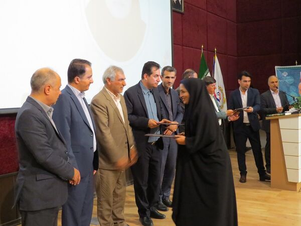 آیین تجلیل از معلمان نمونه استانی در بجنورد