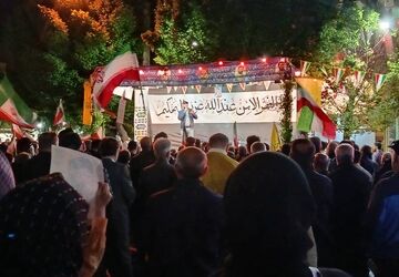 خیابان‌ها لبریز از حضور مردمی که ایستادند و ماندند