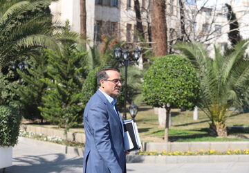 سامانه فوریت‌های اداری، شرکت‌های بیمه و بانک‌ها را رصد می‌کند؛ البرز پیشتاز شد