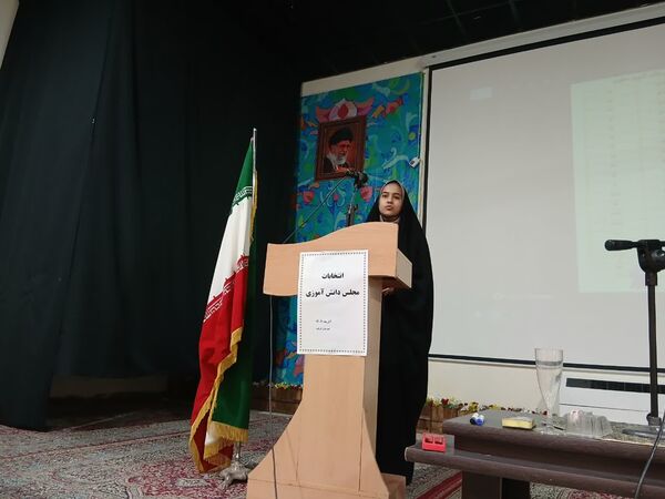 انتخابات مجلس دانش‌آموزی دختران ابرکوه