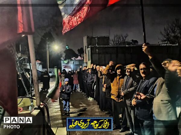 تجلیل از شهدا و جانبازان محله شهید گیلانی شهرستان ساوجبلاغ